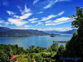 La finestra sul lago - Luxury view Apartment - Image 1