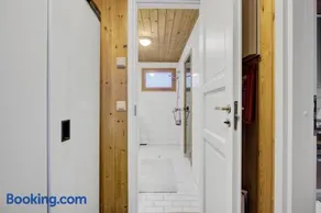 Kurrentupa - 50m to Lake Pyhäjärvi & Private Sauna - Valkea Homes - Image 1