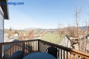 Private Reserve 30 day minimum - Image 1