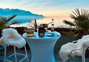 Evasion Lakefront in Montreux - Image 2