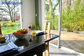 Maison moderne avec spa et jardin sans vis-à-vis, idéal professionnels et familles - L'ÉCRIN BRETON - Image 2