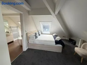 Boathouse Hotel - Image 5