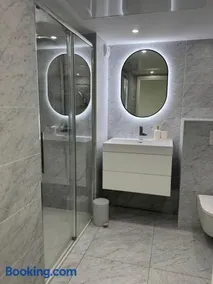 Luxurious studio - Pool with sea view - Image 2