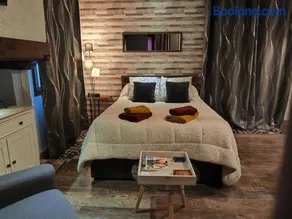Studio de L'Auberge du château - Image 1