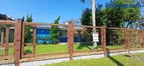 Casa em Atlântida com Piscina - Image 1