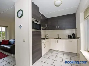 Holiday home with terrace & garden | Dogs allowed - Image 4