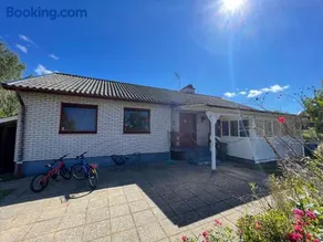 Entire house for 5 person close to the beach - Image 1