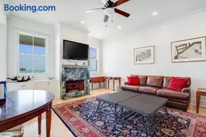 Blue Waters Beachfront - Image 4