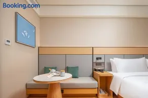 7Days Inn Zhengzhou two seven square Metro Station - Image 4