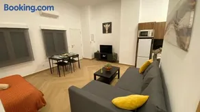 H&H Suite Home - Image 5