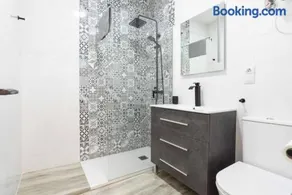 Vialia Suites Beach - Image 2