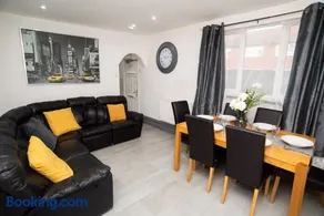 South Cheshire House - Image 3