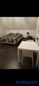 Belle chambre et salle de bain privée - Image 3