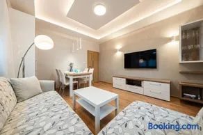 Apartment BlueBird Katowice near Spodek MCK & City Center - Image 1