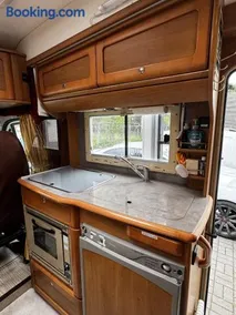 Rover Rentals - Image 4