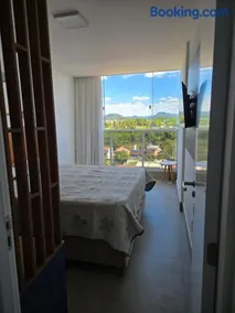 Belíssimo apartamento na Praia de Peracanga - Guarapari - Image 2
