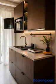 ES Apartments - Image 2