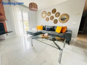 Estupenda Villa en las afueras - Image 1