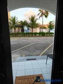 Apartamento106c para até 6 pessoas na praia do Icaraí, 10 minutos da praia do Cumbuco - Image 2