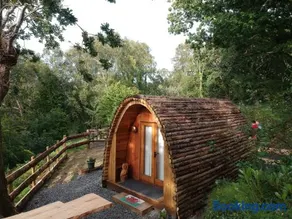 Owl Hut Cosy Ensuite Pod Snowdonia Coast Sleeps 2 - Image 1
