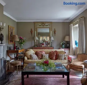 Elegant Cotswold Retreat - Image 4