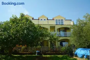 Apartments Bosnjak - Image 1