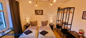 Elite-Apartment am Hauptbahnhof Celle mit Küche,Privat-Parkplatz,Waschmaschine und 5G WLAN für 6 Personen - Image 3