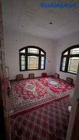 Beigh Gest home - Image 3