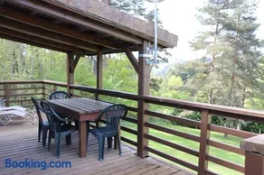Chalet au coeur de l'Auvergne - Image 2
