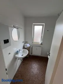 Twitch Apartments - Image 3