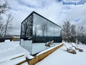 Arkansas Mirror House - Image 1