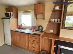 Winchelsea Sands Holiday Park - Image 2