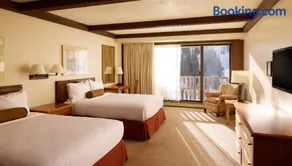 Alta's Rustler Lodge - Image 2
