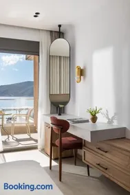 Orizon Boutique Rooms - Image 3