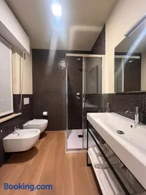 JO Hotel - Image 2