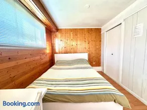 Beautiful Place with Kitchen, Washing Machine and Internet Near YVR Airport, Transit and Shopping Mall - Image 4