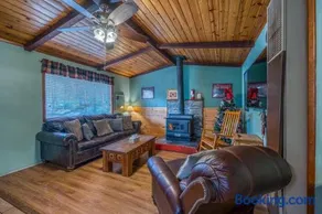 Roadrunner - Cozy Cabin - Whirlpool and Hot Tub - Image 3