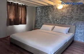 Casa De Pera Marine - Image 2
