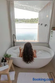 Edge Luxury Villas - Image 4