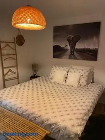 La Suite Cosy - Votre Pause Arborée - Image 2
