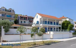 House 25 - Image 3