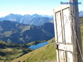 Bergblick Lodge - Image 1