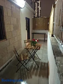 Mini penthouse in heart of jlm - Image 1