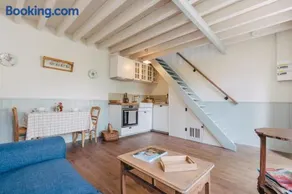 Gîte de charme dans la maison du journalier d'un château - Image 5