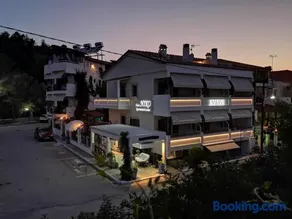 Haus Niko Apartments and Suites - Image 2