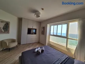 Urban Beach Apartments - Image 2