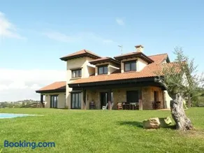La Casa de Orviz - Image 1