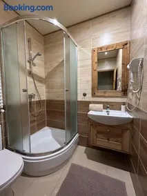 u Lucyny w Białce Tatrzańskiej- jacuzzi i sauna w ogrodzie - Image 5