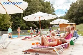 ZEcamping 3 étoiles parc aquatique chiens acceptés jacuzzi tente BBQ - Image 4