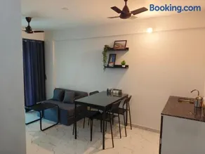 Dhayra's Seascape Apt @Dapoli - Image 3